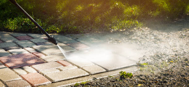 Best Patio and Deck Pressure Washing  in Rochester, NY